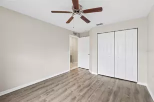 37210 Grassy Hill Ln, Dade City, FL 33525 - Photo 10