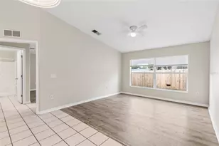 37210 Grassy Hill Ln, Dade City, FL 33525 - Photo 4