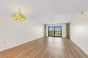 7600 Sun Island Dr S, South Pasadena, FL 33707 - Photo 20