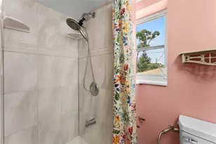601 45th St N, Saint Petersburg, FL 33713 - Photo 40