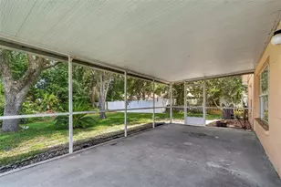 1103 Standing Reed Pl, Wesley Chapel, FL 33543 - Photo 22