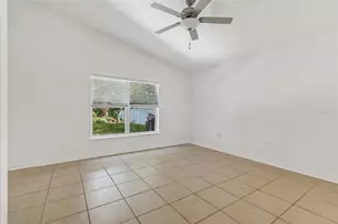 1103 Standing Reed Pl, Wesley Chapel, FL 33543 - Photo 4