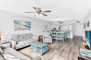 7400 Sun Island Dr S, South Pasadena, FL 33707 - Photo 18