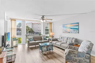 7400 Sun Island Dr S, South Pasadena, FL 33707 - Photo 16