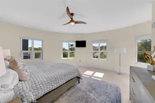 450 Knights Run Ave, Tampa, FL 33602 - Photo 32