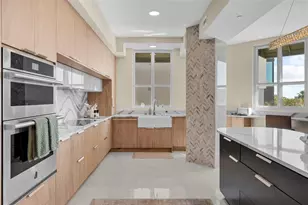 450 Knights Run Ave, Tampa, FL 33602 - Photo 20