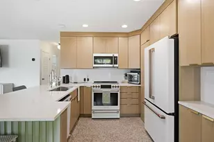 580 Baywood Dr N, Dunedin, FL 34698 - Photo 16