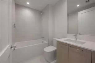 275 1st Ave S, Saint Petersburg, FL 33701 - Photo 28