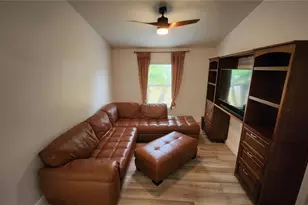 11404 Holmbridge Ln, Riverview, FL 33579 - Photo 10