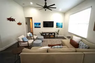 2314 W St Sophia St, Tampa, FL 33607 - Photo 4