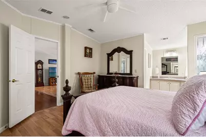 116 Mount Isle Avenue NE #116, Saint Petersburg, FL 33702 - Photo 20