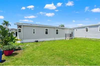 116 Mount Isle Avenue NE #116, Saint Petersburg, FL 33702 - Photo 34