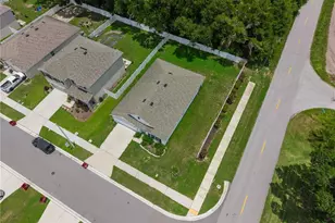 1702 Johnson Pointe Dr, Plant City, FL 33566 - Photo 26