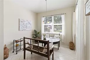 35124 Deerfield Oaks Dr, Zephyrhills, FL 33541 - Photo 10