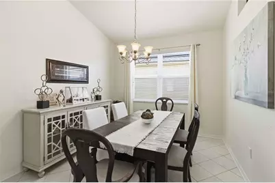 35124 Deerfield Oaks Drive, Zephyrhills, FL 33541 - Photo 4