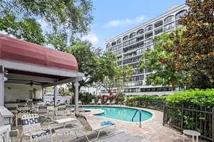 3211 W Swann Ave, Tampa, FL 33609 - Photo 24