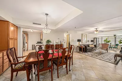 3211 W Swann Avenue #210, Tampa, FL 33609 - Photo 8