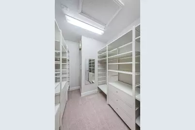 815 Burlington Avenue N, Saint Petersburg, FL 33701 - Photo 12
