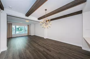 815 Burlington Ave N, Saint Petersburg, FL 33701 - Photo 6