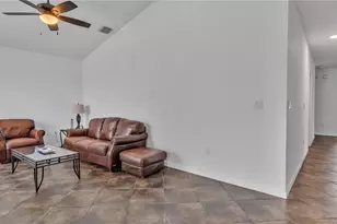 1103 W Kirby St, Tampa, FL 33604 - Photo 8