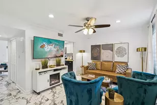 1308 70th St N, Saint Petersburg, FL 33710 - Photo 2