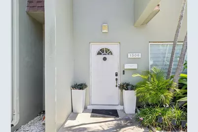 1308 70th Street N, Saint Petersburg, FL 33710 - Photo 36