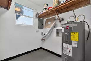 2211 Mallory Ave, Tampa, FL 33605 - Photo 32