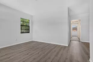 2211 Mallory Ave, Tampa, FL 33605 - Photo 8