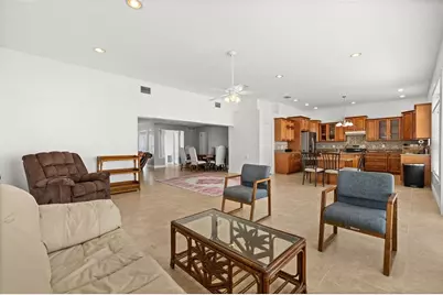 710 116th Avenue, Treasure Island, FL 33706 - Photo 4