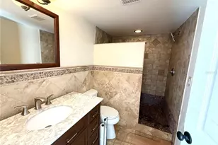 5210 4th Ave N, Saint Petersburg, FL 33710 - Photo 14