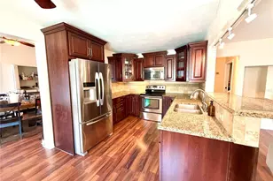 5210 4th Ave N, Saint Petersburg, FL 33710 - Photo 18