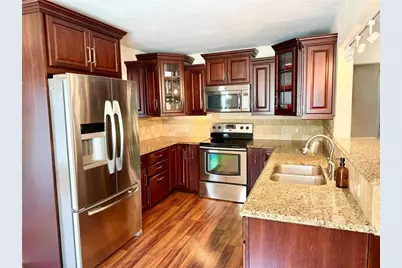5210 4th Avenue N, Saint Petersburg, FL 33710 - Photo 8