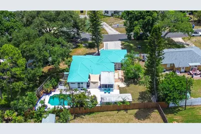 1509 Canterbury Road N, Saint Petersburg, FL 33710 - Photo 48