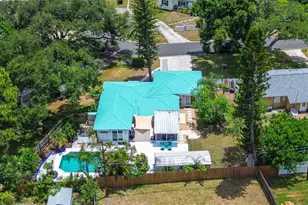 1509 Canterbury Rd N, Saint Petersburg, FL 33710 - Photo 48