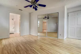 1509 Canterbury Rd N, Saint Petersburg, FL 33710 - Photo 8