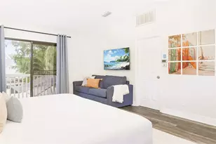 9737 135th St, Seminole, FL 33776 - Photo 28