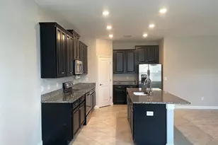9671 Ivory Dr, Sun City Center, FL 33573 - Photo 8