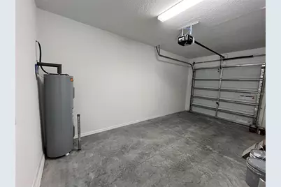 31893 Blue Passing Loop, Wesley Chapel, FL 33545 - Photo 22