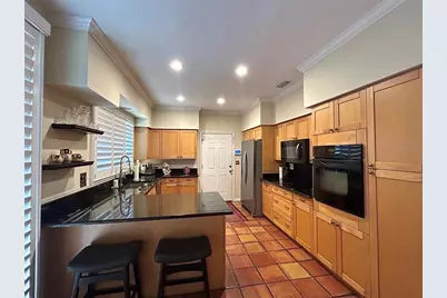 820 Druid Hills Road, Tampa, FL 33617 - Photo 8