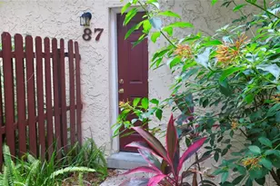 12425 Touchton Dr, Tampa, FL 33617 - Photo 2