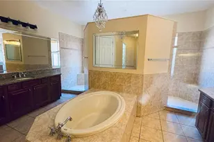 10547 Martinique Isle Dr, Tampa, FL 33647 - Photo 18
