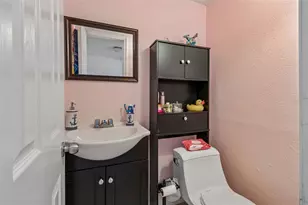 5120 N Matanzas Ave, Tampa, FL 33614 - Photo 24