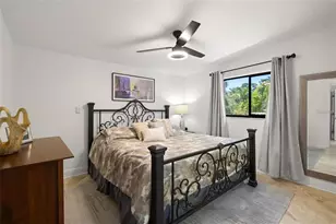 2785 Bayside Dr S, Saint Petersburg, FL 33705 - Photo 24