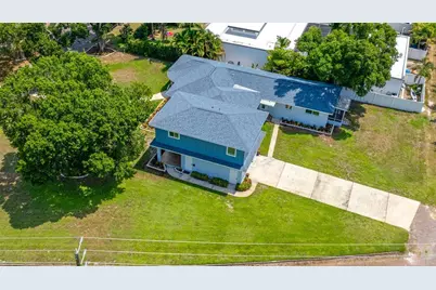 380 Villagrande Avenue S, Saint Petersburg, FL 33707 - Photo 84