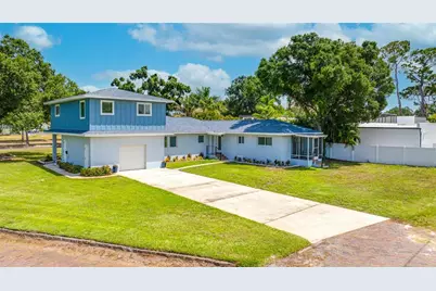 380 Villagrande Avenue S, Saint Petersburg, FL 33707 - Photo 8