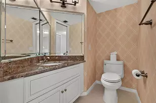 690 Island Way, Clearwater Beach, FL 33767 - Photo 40