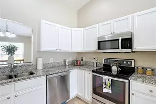 1639 Saddlehorn Dr, Lakeland, FL 33810 - Photo 10