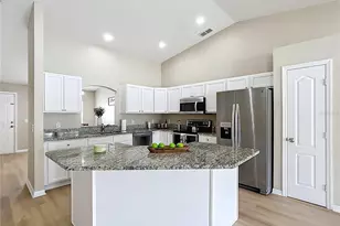 1639 Saddlehorn Dr, Lakeland, FL 33810 - Photo 12