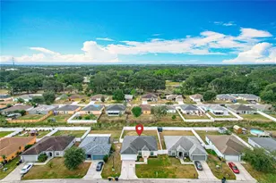 1639 Saddlehorn Dr, Lakeland, FL 33810 - Photo 4