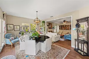 5217 S Crescent Dr, Tampa, FL 33611 - Photo 14